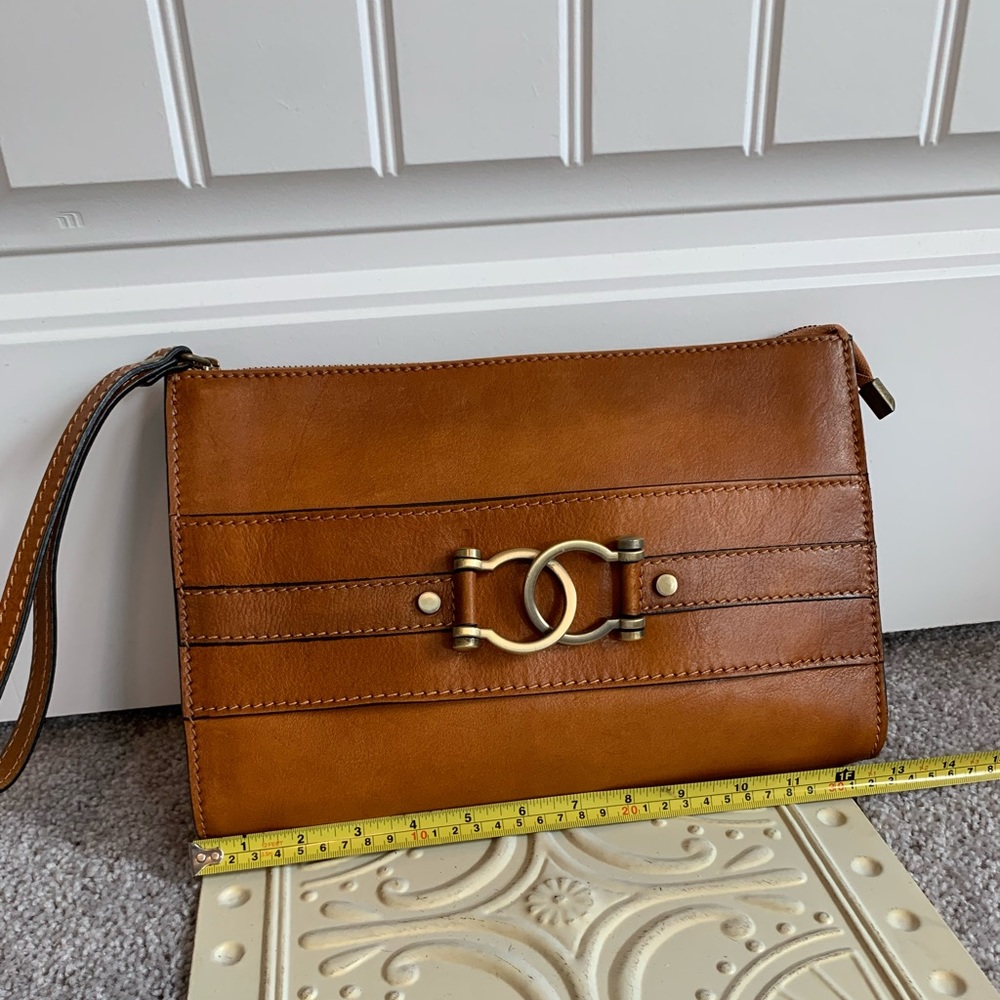 Beautiful Pratesi Firenze Italian wristlet.